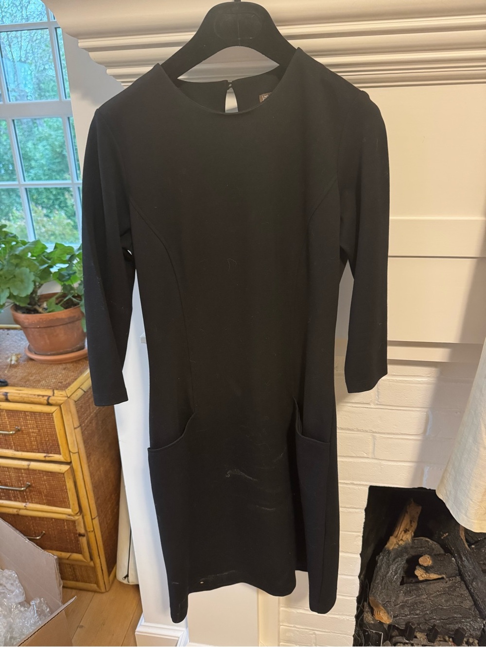 J. McLaughlin Black 3/4 Sleeve Jersey Dress